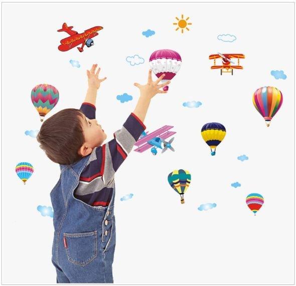 Decal dán tường khinh khí cầu 2