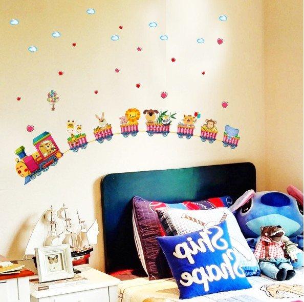 Decal dán tường đoàn tàu ngộ nghĩnh