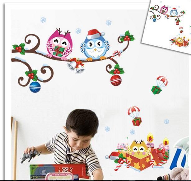 Decal dán tường Đôi cú vui Noel hiệu Yoozoo
