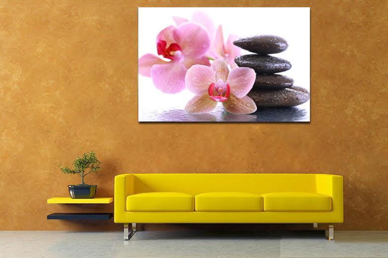 Tranh treo tường cành lan hồng bên đá