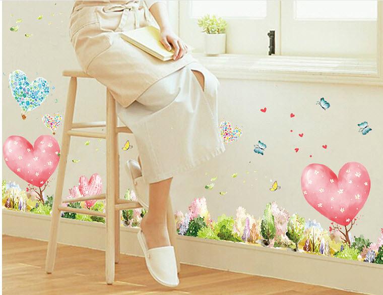 Chân tường trái tim hồng nghệ thuật 