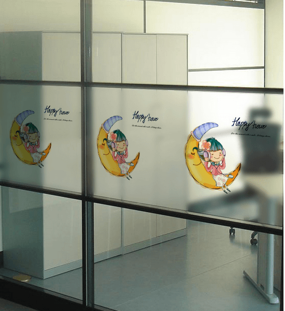 Decal dán kính cô bé mặt trăng