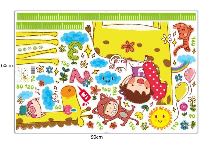 Decal dán tường thước đo bé cưỡi hươu vàng