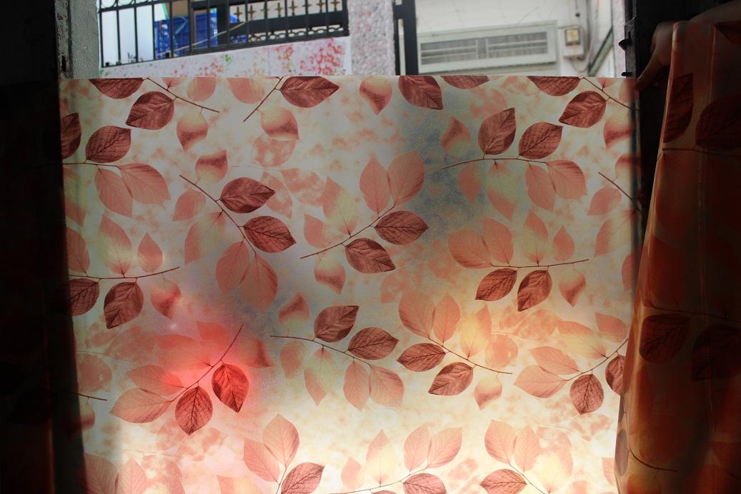 Decal cuộn kính mờ họa tiết lá đỏ  Octki  (078A)