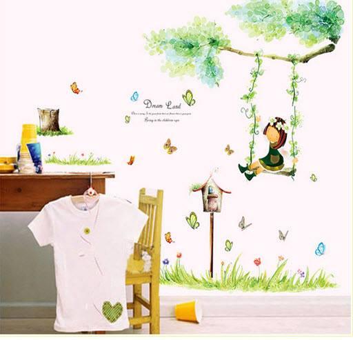 Decal dán tường cô bé và xích đu