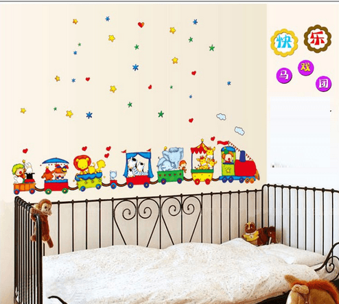 Decal dán tường đoàn tàu to