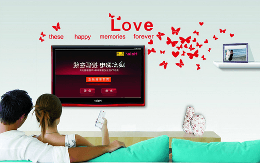 Decal bướm chữ love các màu