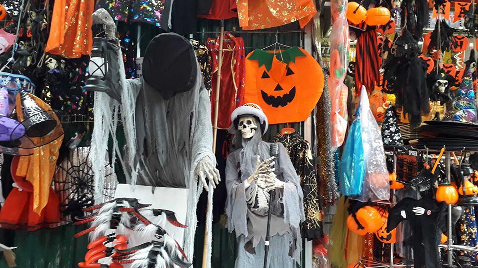 Top 10 shop bán đồ trang trí halloween giá rẻ siêu đẹp ở TpHCM