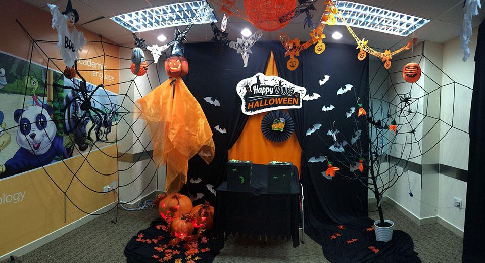 Những hình ảnh Halloween cute đến kinh dị đáng sợ đẹp nhất 2025