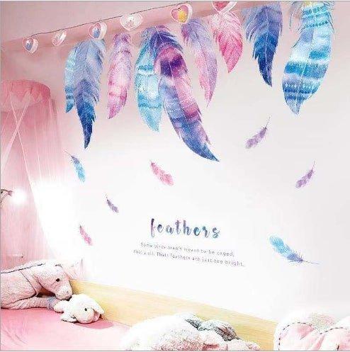 Decal dán tường lông vũ sắc màu