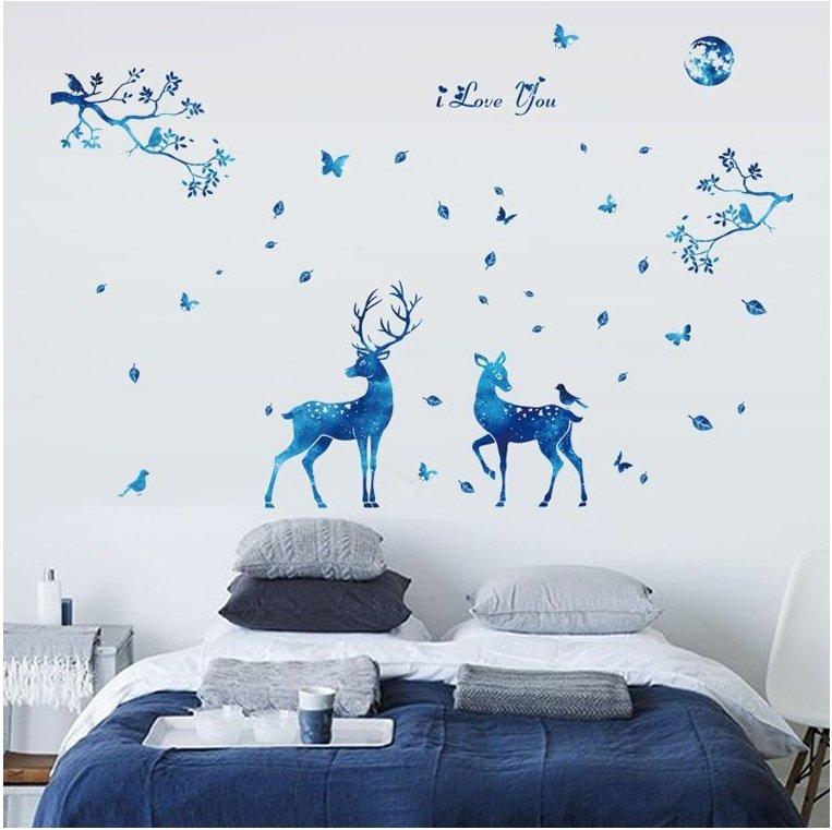 Decal dán tường đôi hươu giữa rừng đêm