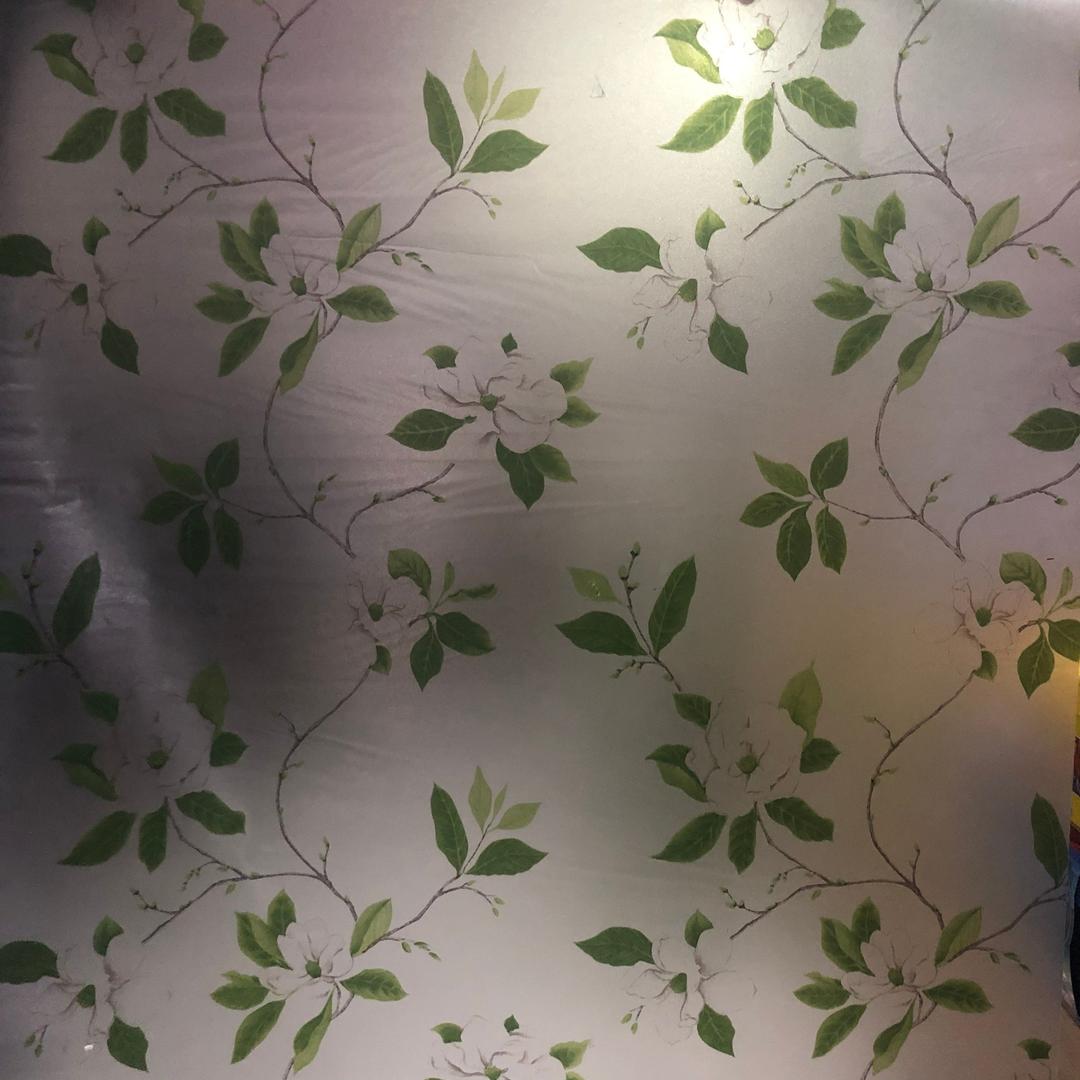Giấy decal cuộn hoa trắng