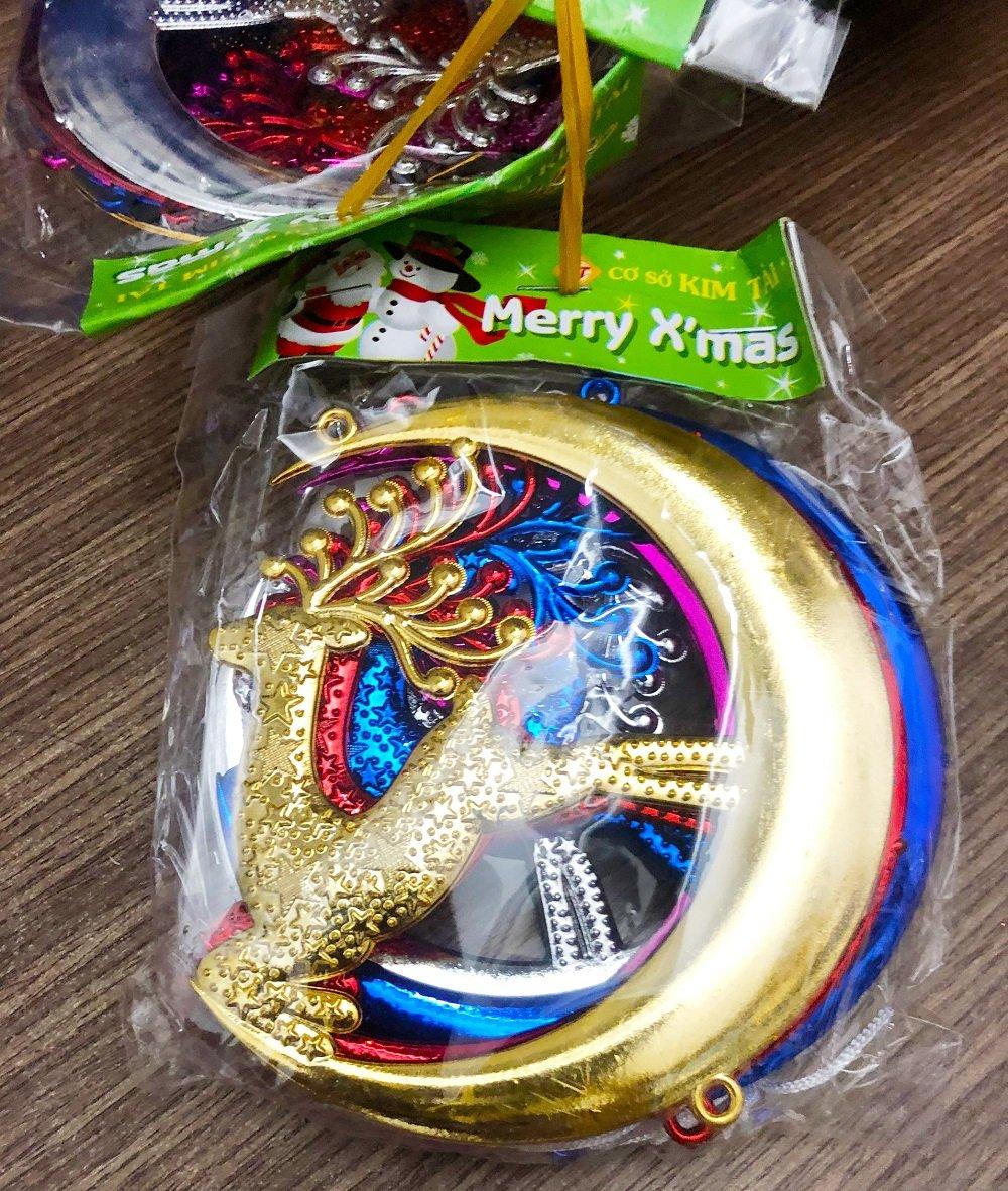 Bảng treo tuần lộc và trăng trang trí noel