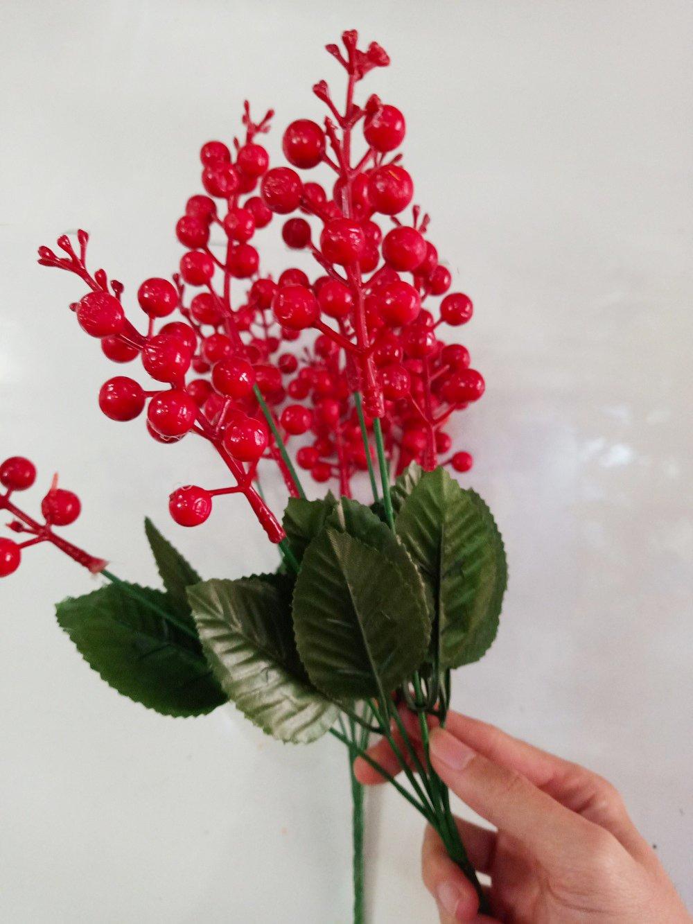 Cành đào Đỏ có lá trang trí Tết