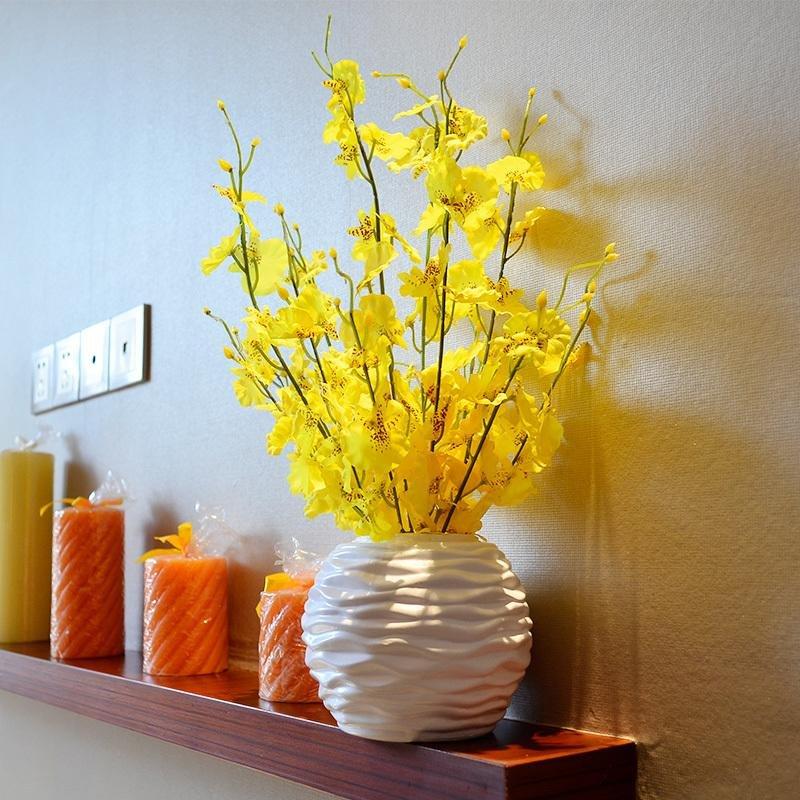 Hoa lan vàng giả trang trí tết mẫu 02