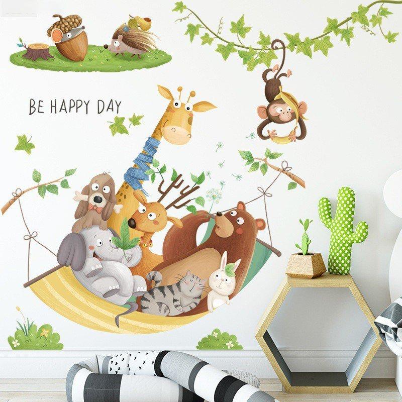 Decal dán tường thú trên võng