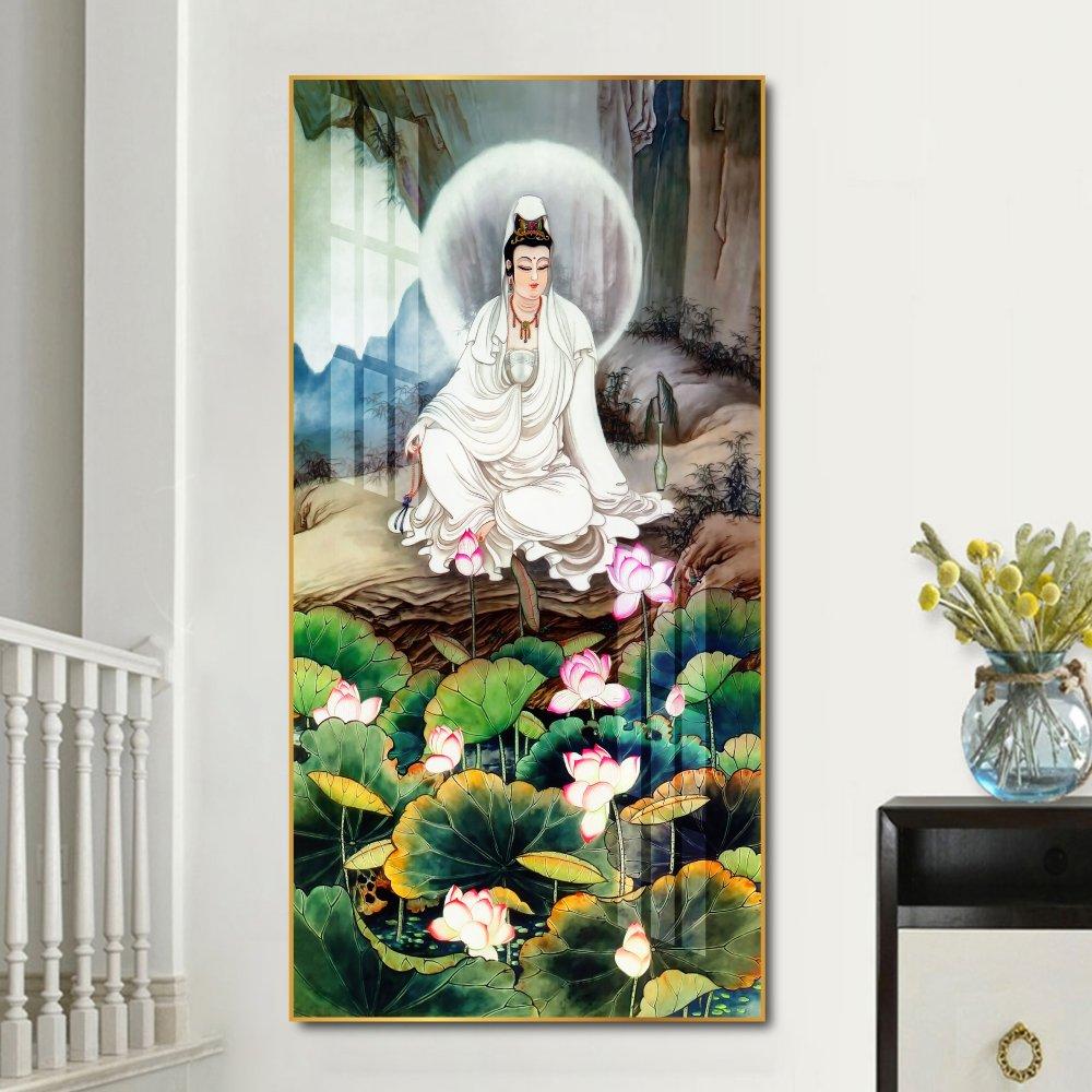 Nhiều gia đình treo tranh tranh hoa sen phật giáo tại phòng khách và phòng thờ