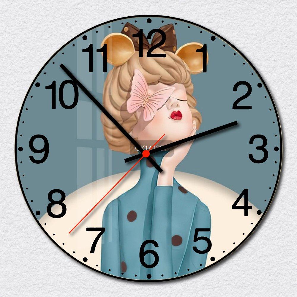 Đồng Hồ Vintage Cô Bé Và Bươm Bướm