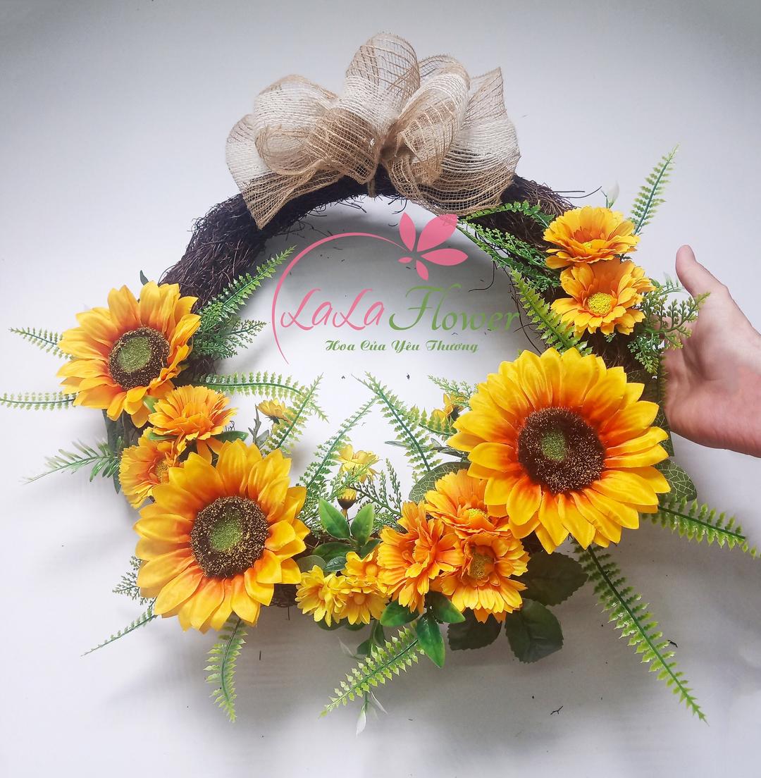 Vòng nguyệt quế hoa hướng dương treo cửa size 40cm