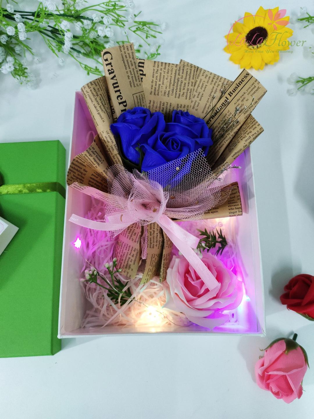 Set hộp quà tặng Bó 3 hoa hồng sáp yêu thương mẫu 4