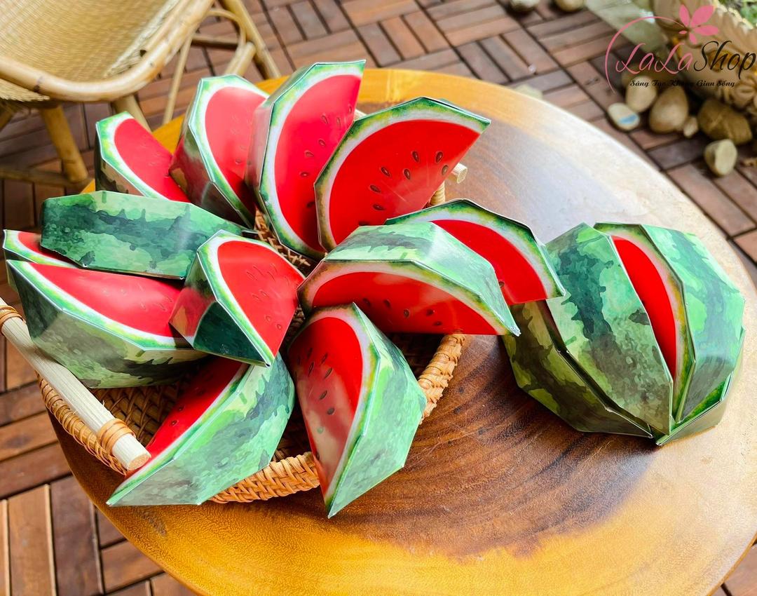 Miếng Dưa Hấu Đỏ Trang Trí Tết 1