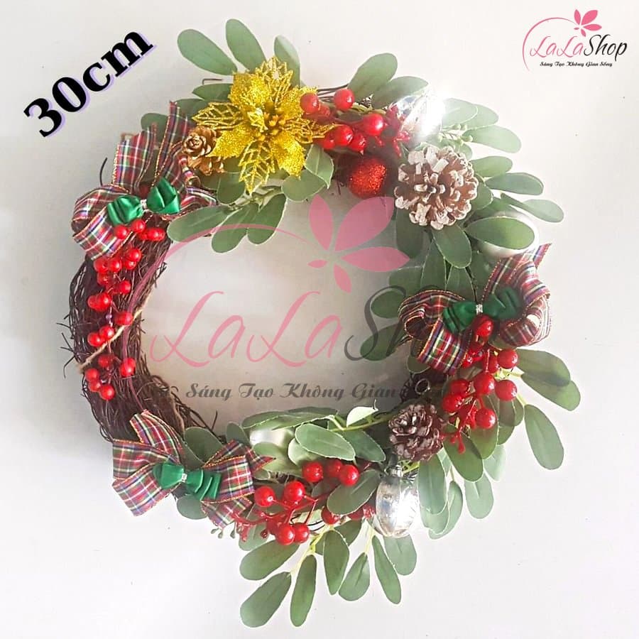 Vòng nguyệt quế trang trí noel cherry quả thông và hoa trạng nguyên size 30cm