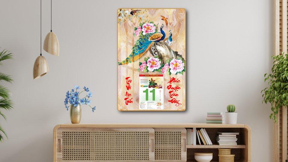 Lịch Tết Tranh Tráng Gương Treo Tường Chim Công 02 2023