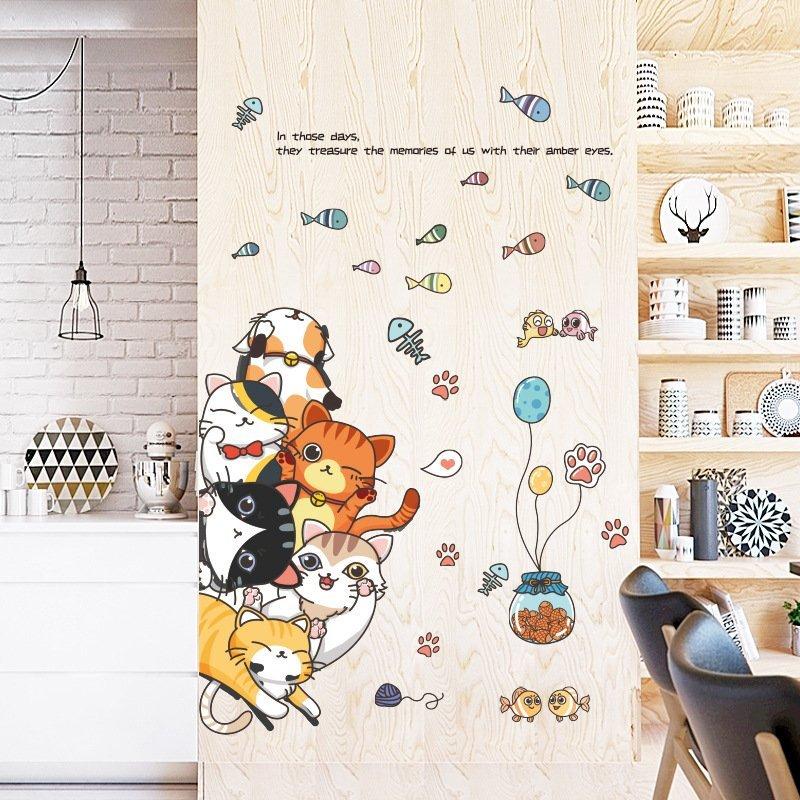 Decal Dán Tường Những Chú Mèo Tinh Nghịch Và Cá Sắc Màu