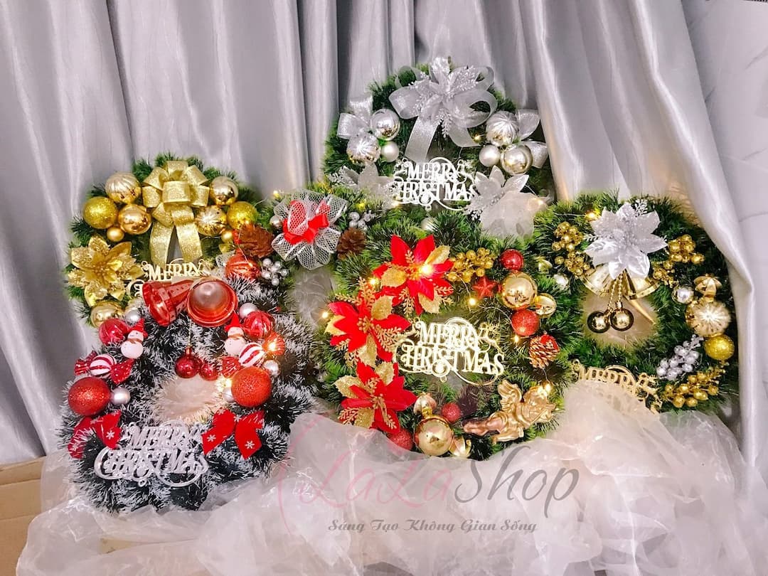 Vòng Nguyệt Quế 40cm Trang Trí Merry Christmas Hoa Vàng Mẫu 1