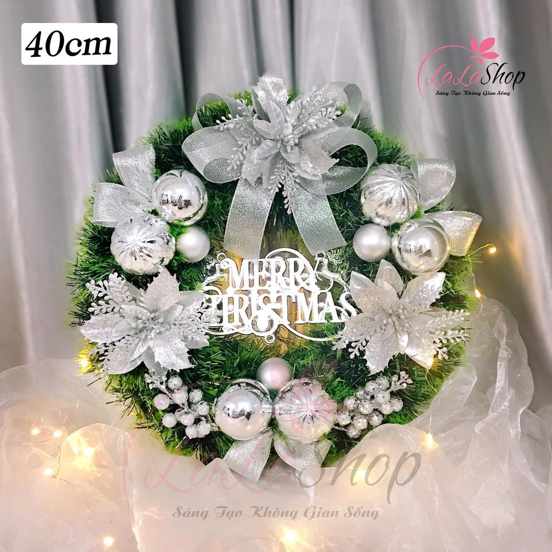 Vòng Nguyệt Quế 40cm Trang Trí Merry Christmas Nơ Và Hoa Trắng Treo Cửa Có Kèm Đèn Led