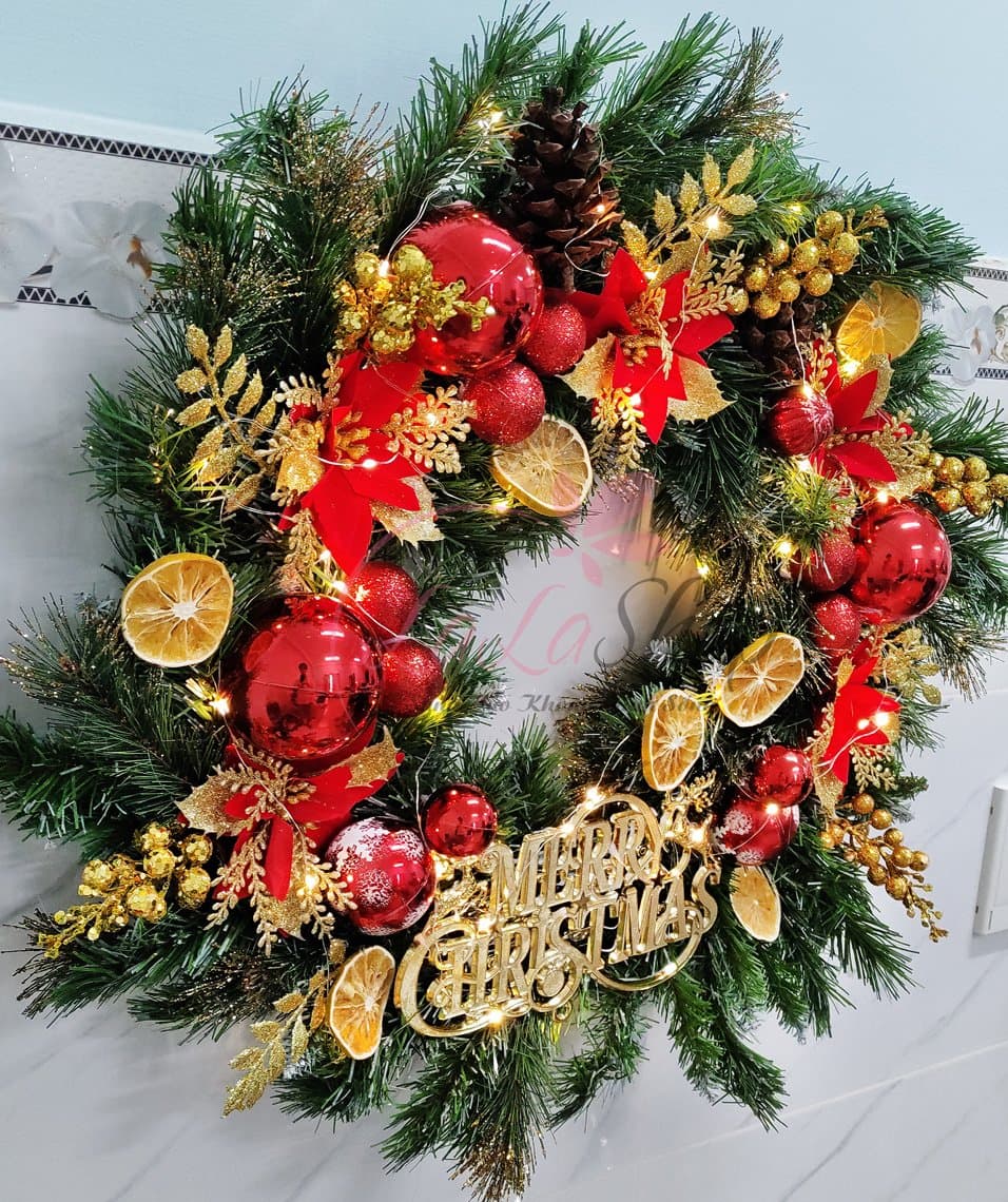 Vòng nguyệt quế 60cm trang trí noel merry Christmas quả châu hoa trạng nguyên sắc màu kèm đèn led