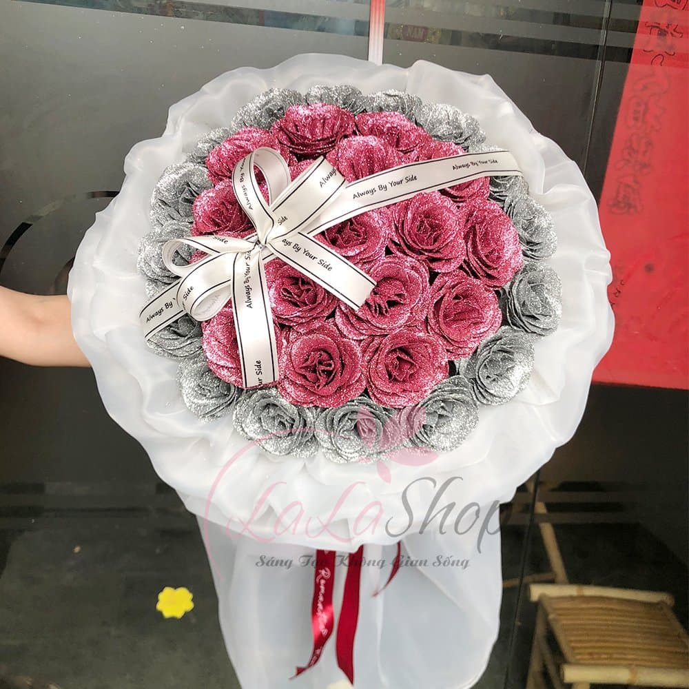 Bó hoa hồng kim tuyến mix 2 màu ngọt ngào