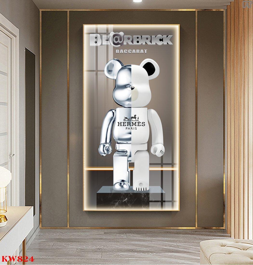 Tranh Treo Tường Gấu Kaws Bearbrick Phiên Bản Baccarat Trắng