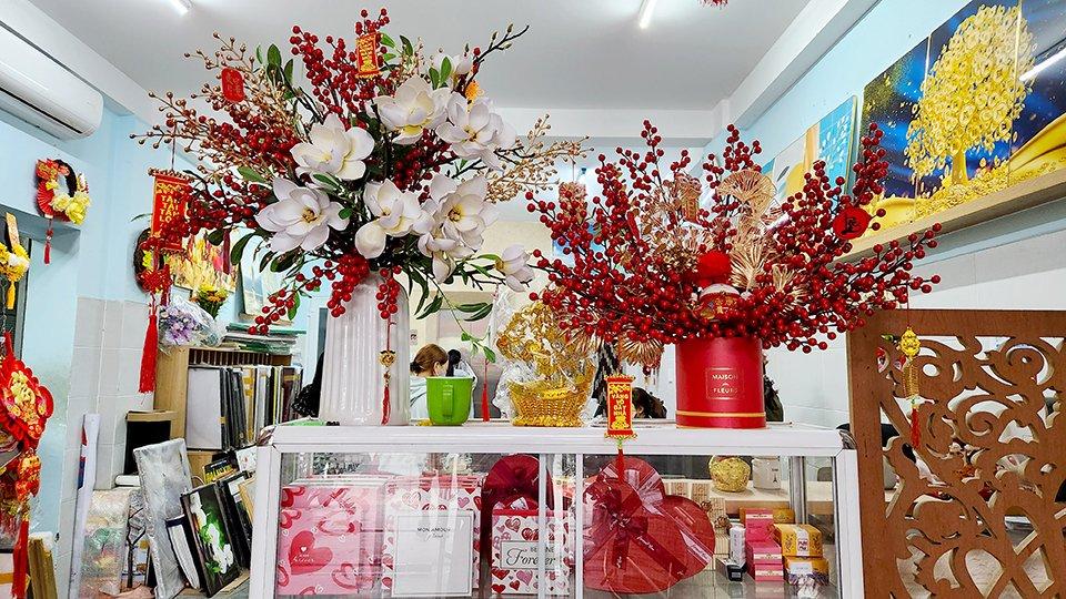 Lala Shop chuyên bán hoa tặng 20/11 giá rẻ siêu đẹp ở TpHCM