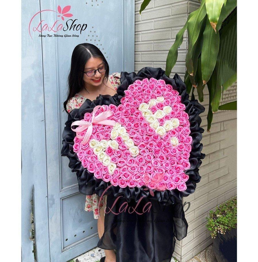 Cách chọn hoa tặng 20/10 đẹp và ý nghĩa nhất cho mẹ