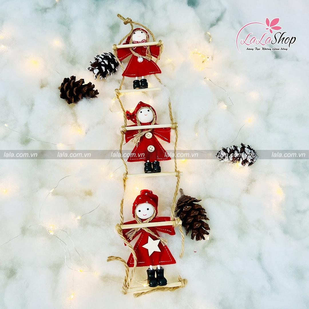 Phụ Kiện Dây Treo Trang Trí Noel Bé Gái Đỏ kèm đèn 026