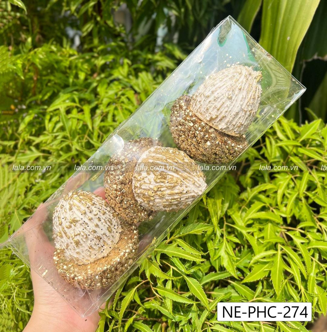 Hộp 3 Hạt Dẻ Kỷ Băng Hà 8cm treo cây thông trang trí noel