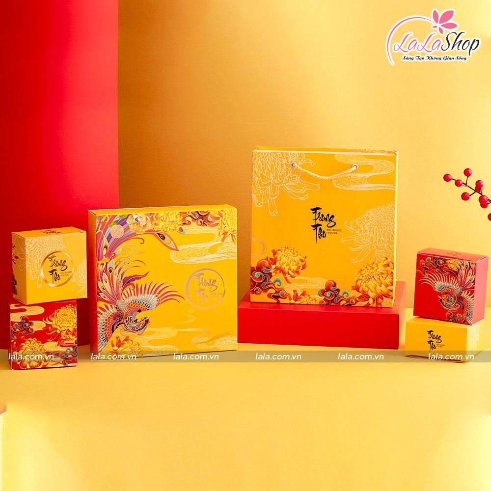 Hộp 4 Bánh Trung Thu Khổng Tước Tân Dân Lợi