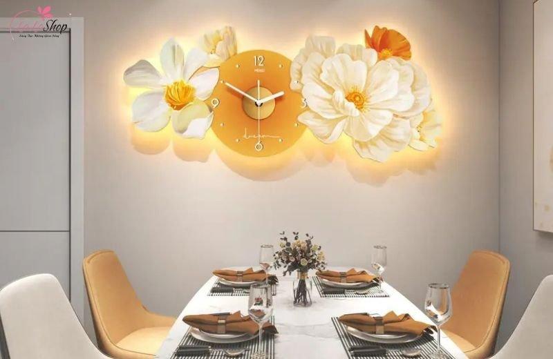 Đồng hồ pha lê lấp lánh, sang trọng 