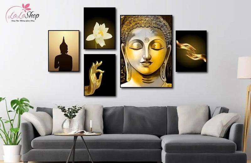 Tranh Canvas được in trên vải căng khung gỗ, bền đẹp, nổi bật 