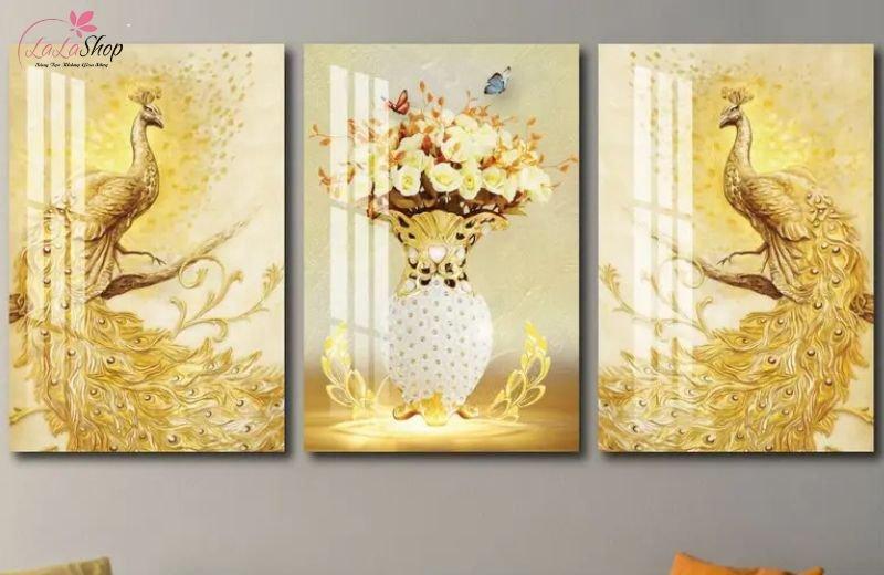 Tranh tráng gương pha lê UV là phiên bản nâng cấp của tranh tráng gương thường