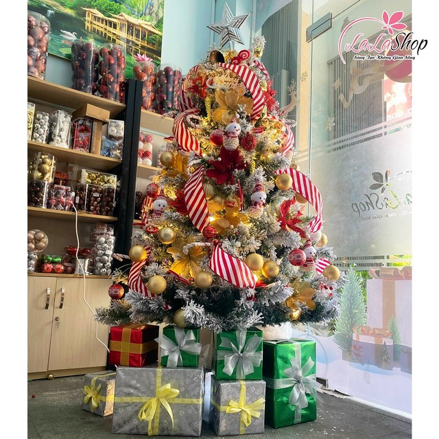 Cây Thông Noel 2m1 phủ tuyết Full Phụ Kiện Mẫu 24