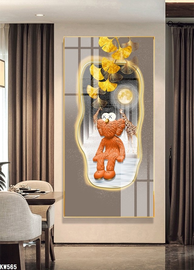 Tranh Treo Tường Gấu Kaws Và Lá Rẻ Quạt