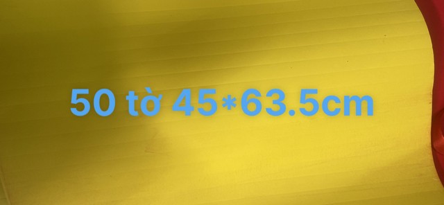 Giấy xếp quạt màu vàng 45x63cm