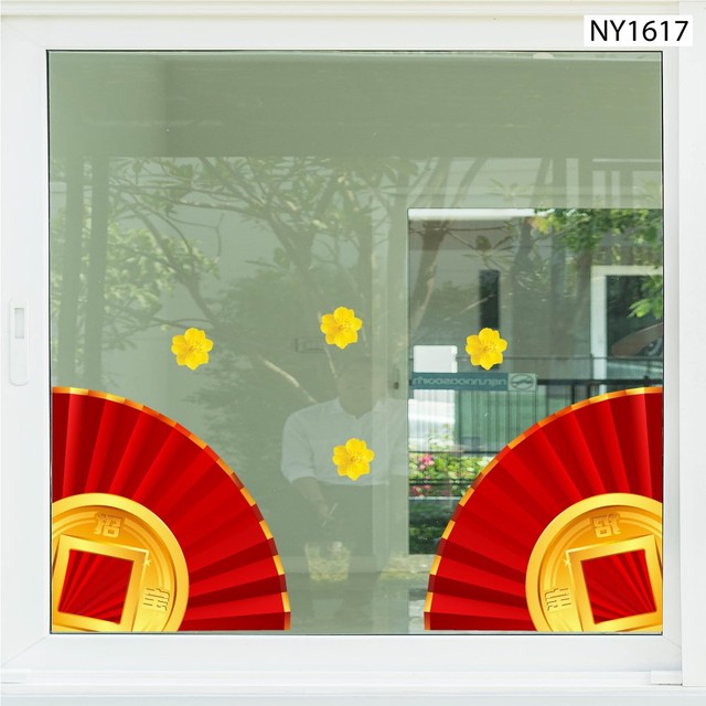Decal Trang Trí Tết cánh quạt đỏ và đồng tiền vàng góc chân tường