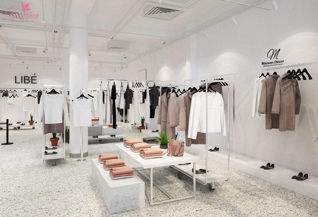 Bạn cần chú ý size và phong cách nếu dự định tặng quần áo