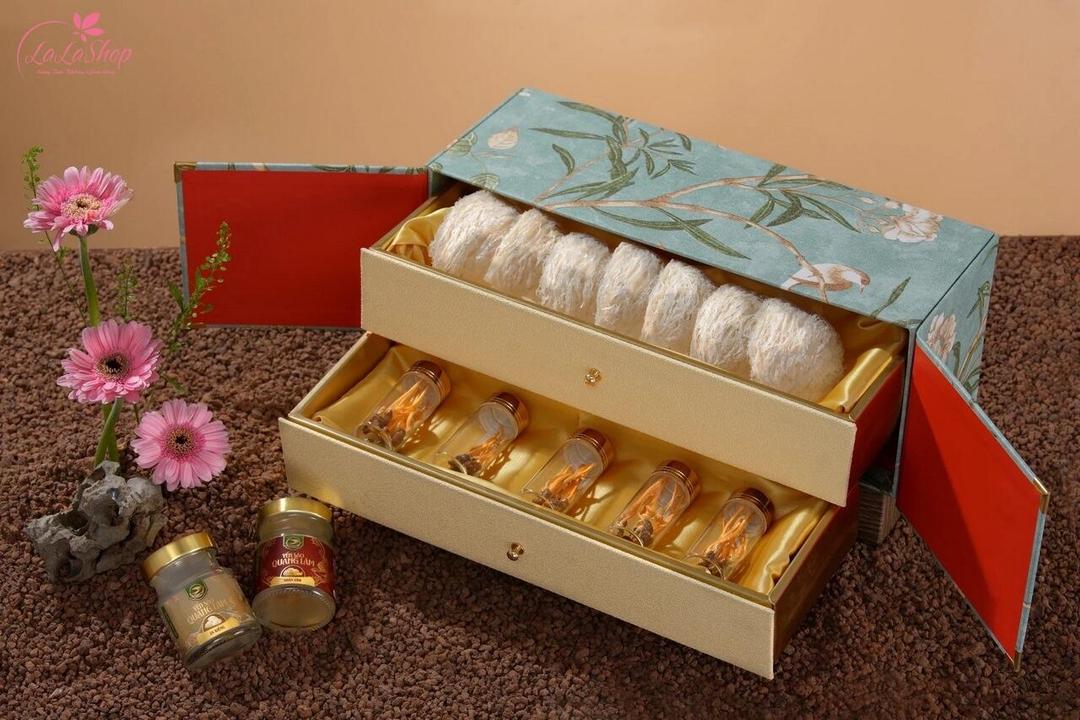 Bày tỏ sự quan tâm đến mẹ với quà tặng thực phẩm sức khỏe