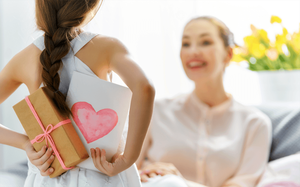 Cách chọn quà 20/11 cho cô giáo ý nghĩa nhất