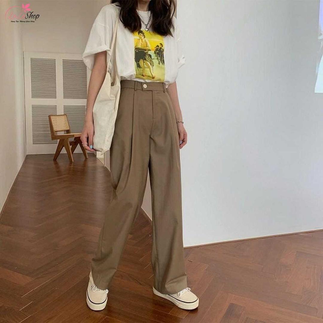 Combo áo thun và quần culottes mang lại cảm giác thoải mái và vẻ ngoài thanh lịch