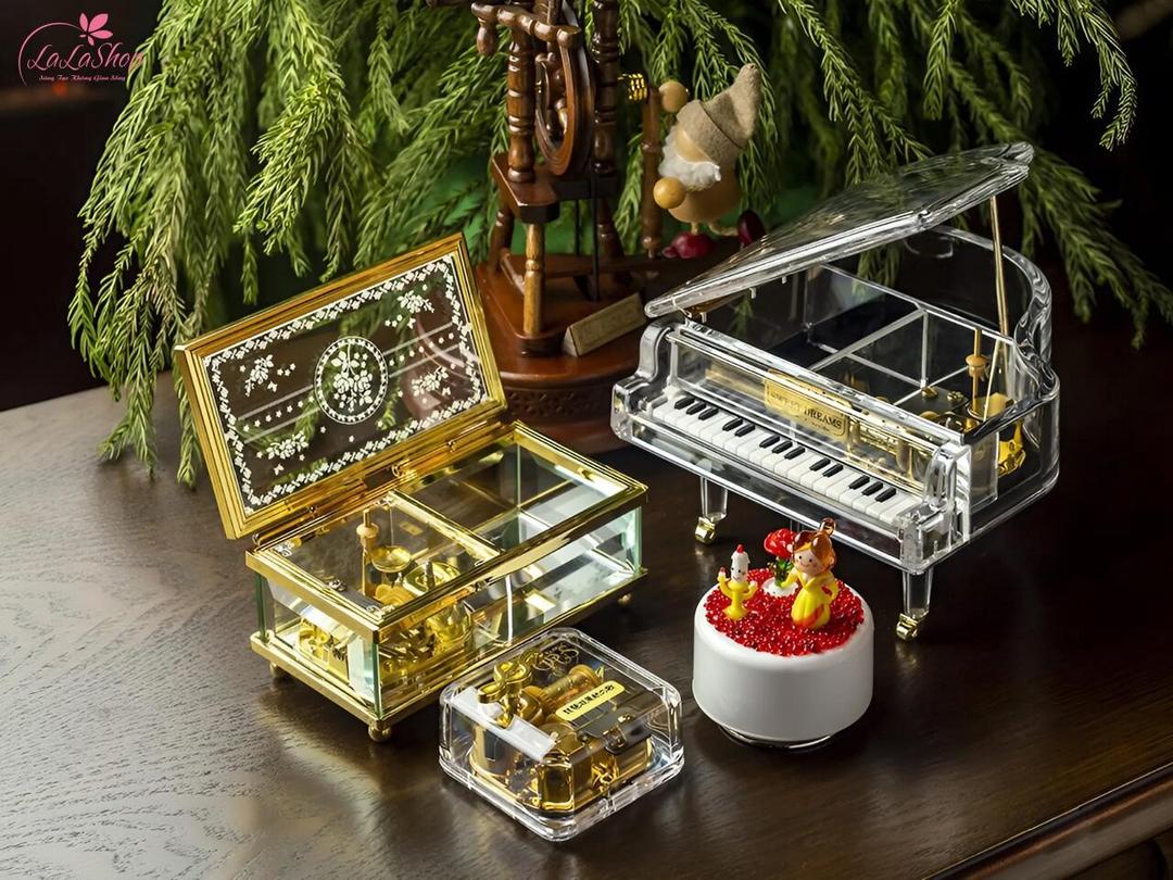 Hộp nhạc với giai điệu du dương, lãng mạn sẽ là món quà để lại nhiều dấu ấn khó phai